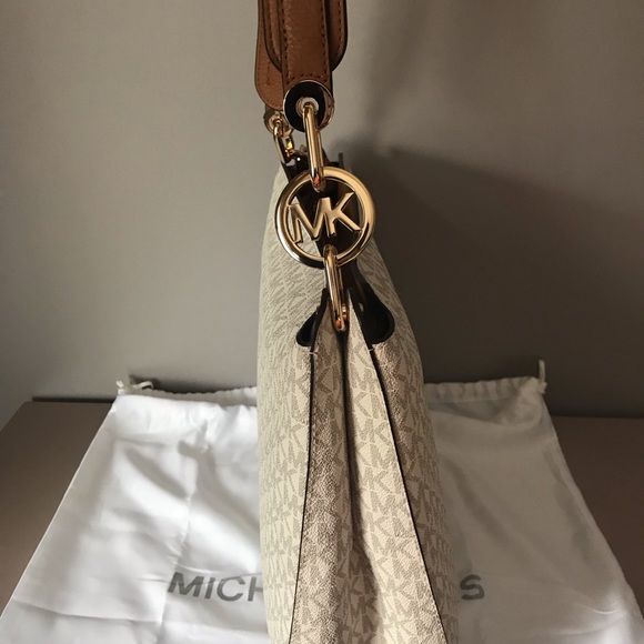 NWT Michael Kors Bag - Picture 2 of 7
